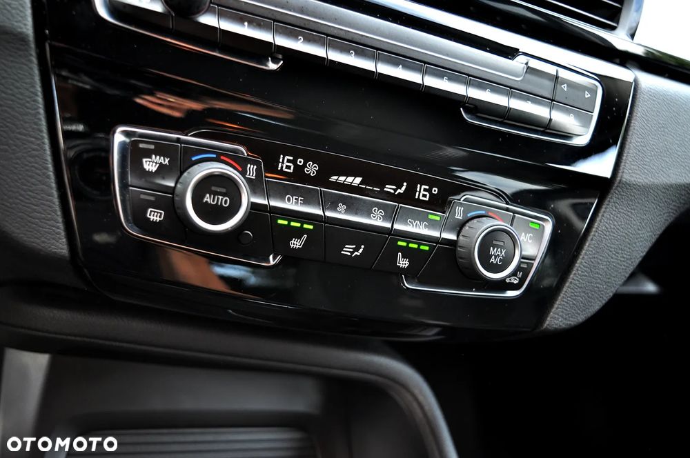 BMW X1 sDrive20d Sport Line - 31