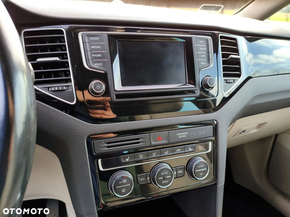 Volkswagen Golf Sportsvan - 23