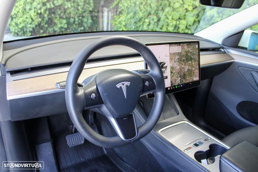Tesla Model Y Long Range Tração Integral - 13
