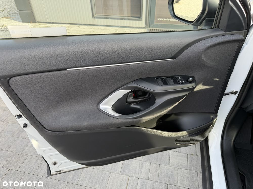 Toyota Yaris Cross Hybrid 1.5 Comfort - 19