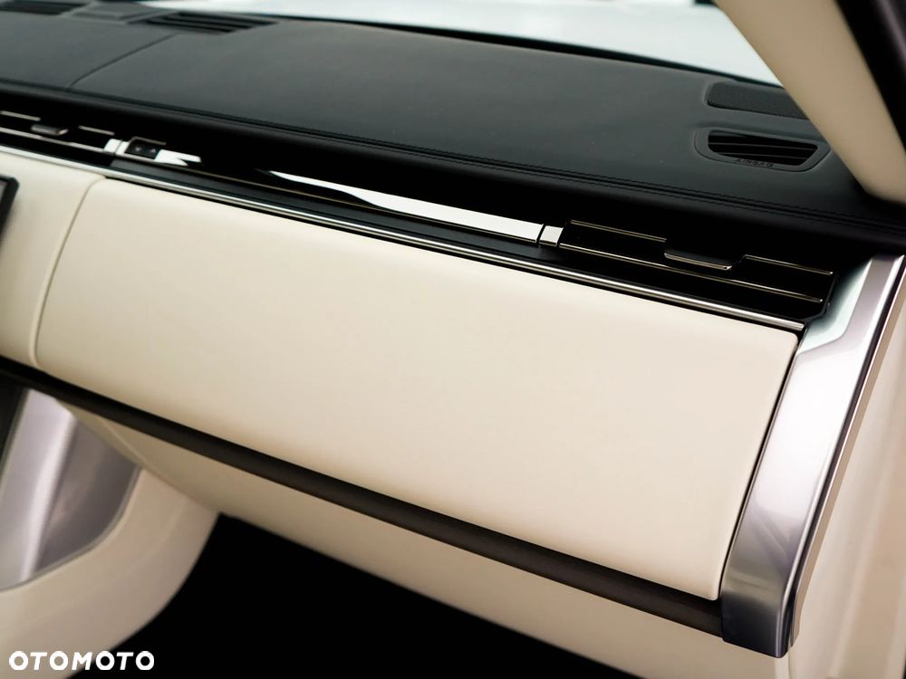 Land Rover Range Rover P615 SV - 23