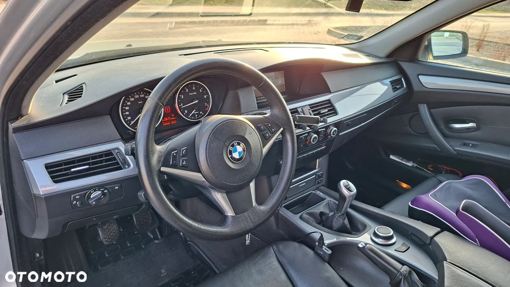 BMW Seria 5 - 13
