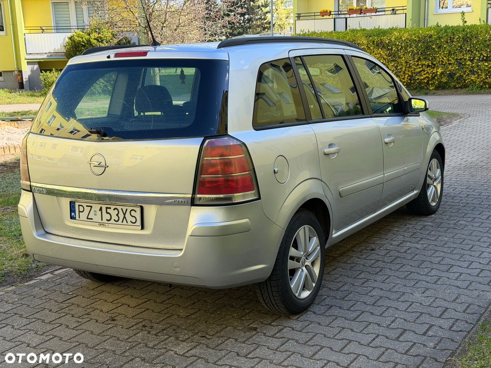 Opel Zafira 1.9 CDTI Elegance - 6