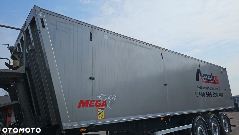 Mega LIGHT 3 - 2
