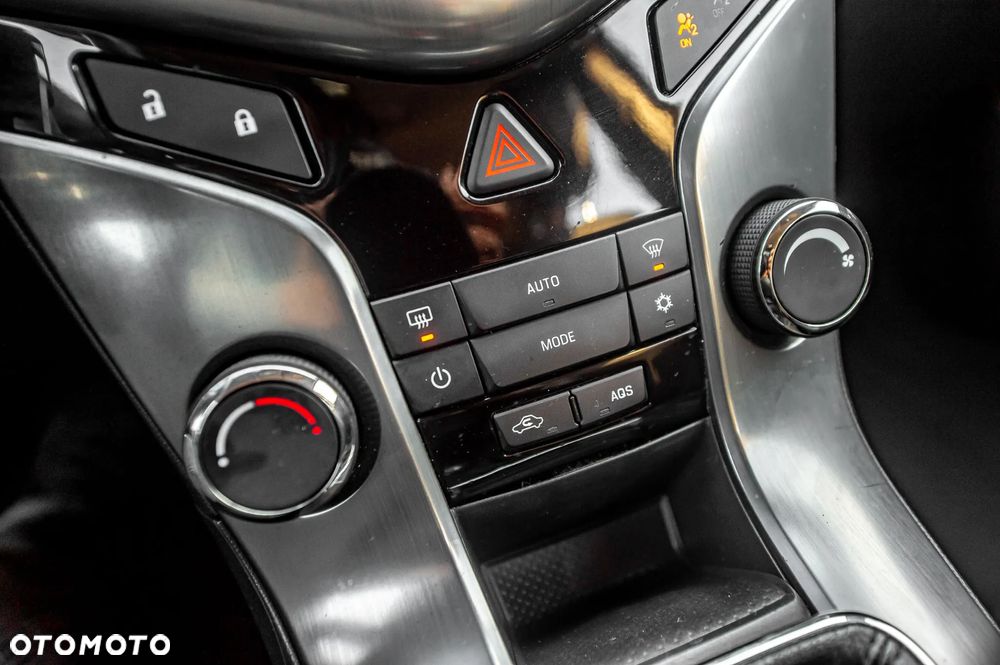 Chevrolet Cruze 1.4T LT+ - 29