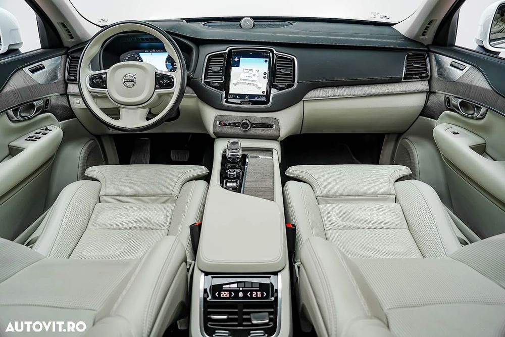 Volvo XC 90 T8 AWD Recharge Geartronic Inscription Expression - 18