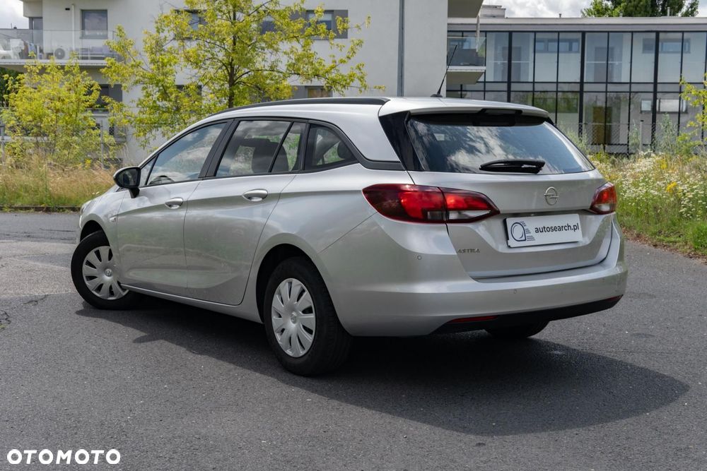 Opel Astra 2019 photo 4