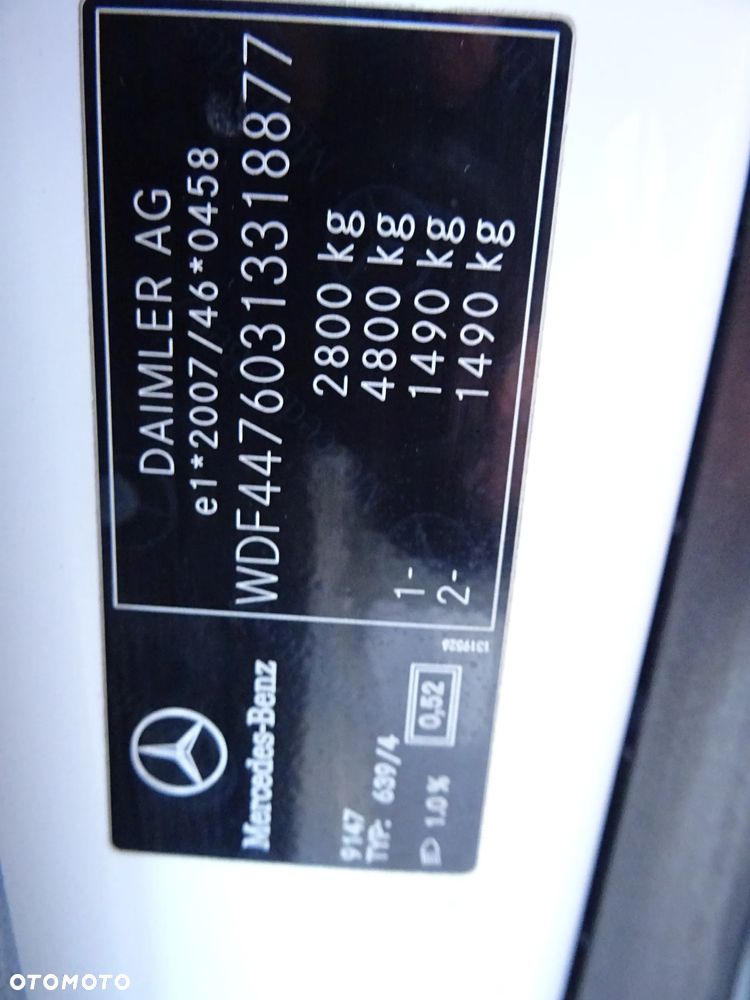 Mercedes-Benz Vito - 21