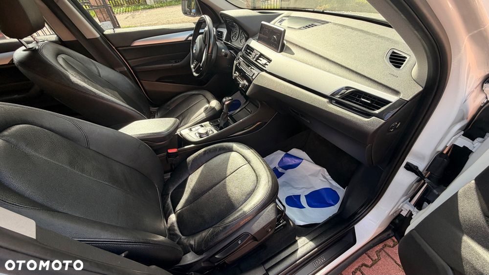 BMW X1 sDrive18d Advantage sport - 18