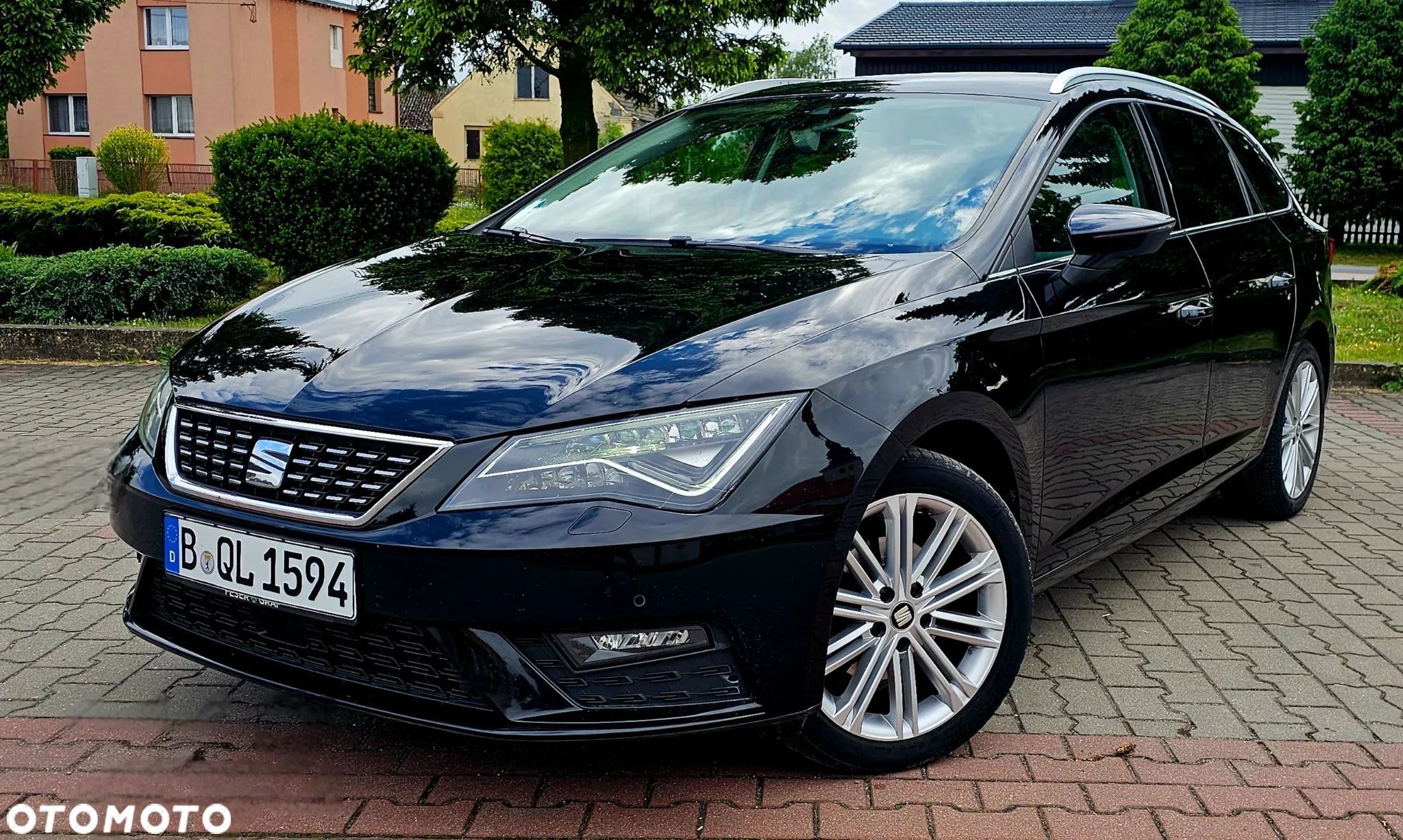 Seat Leon Sportstourer 1.5 eTSI OPF DSG Style Edition - 1