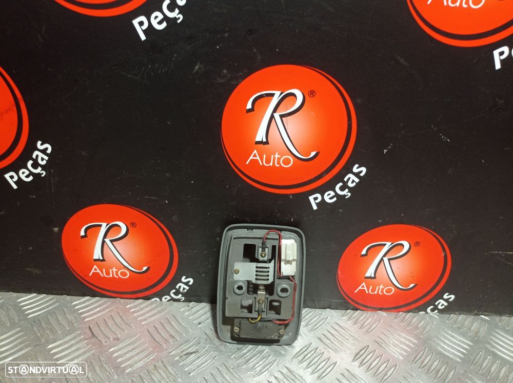 Plafonier Traseiro  Hyundai H-1 / Starex Veículo Multiuso (A1) - 2