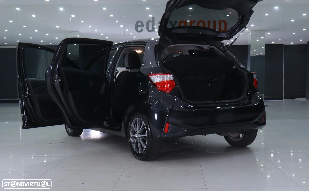 Toyota Yaris 1.0 VVT-i 20 Anos - 5