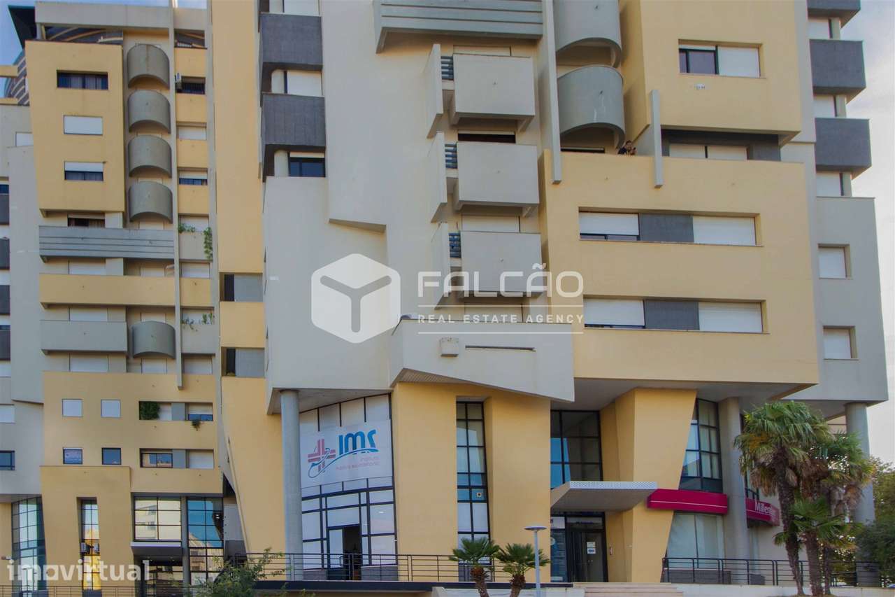Espaço Comercial em Santarém. Oportunidade Única! - Grande imagem: 3/47
