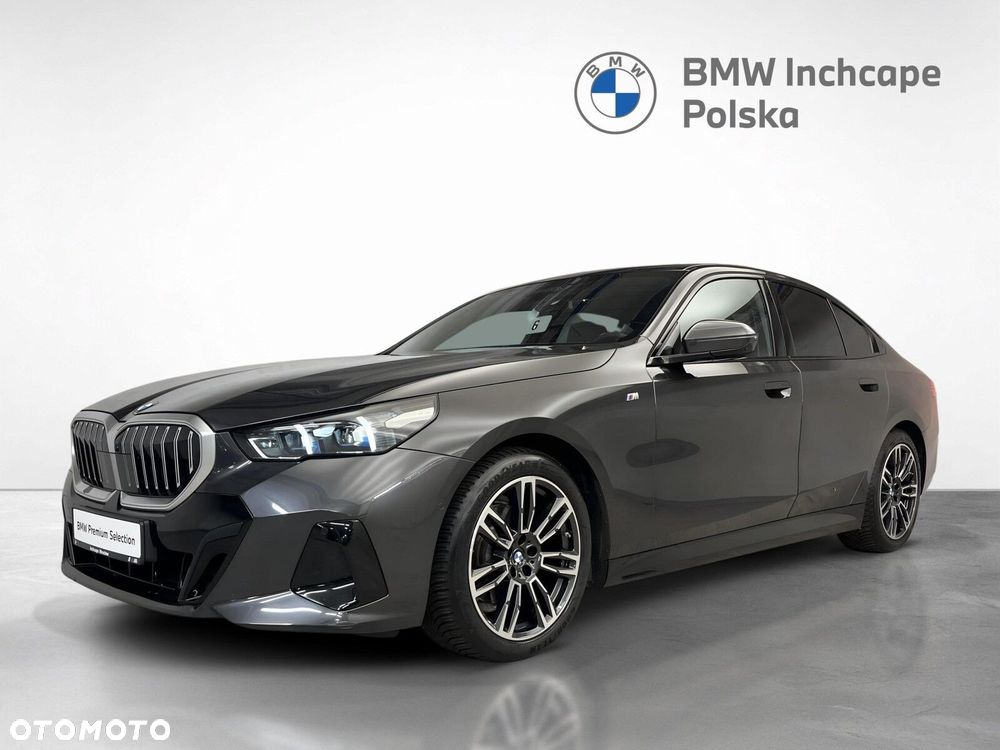 BMW Seria 5 520d xDrive mHEV M Sport - 2