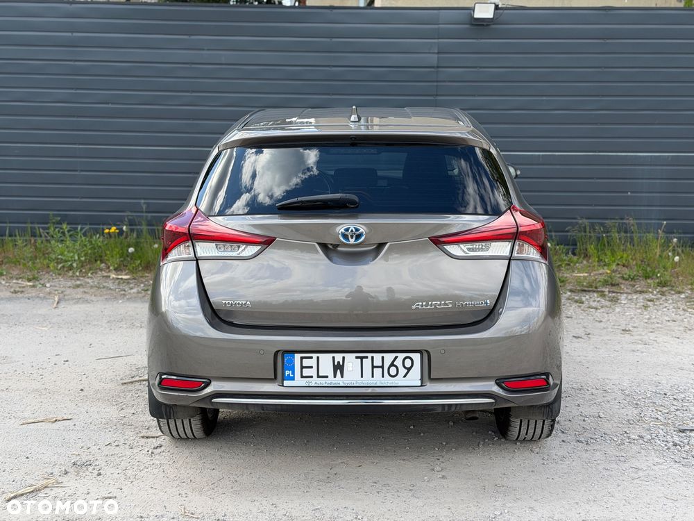 Toyota Auris Hybrid 135 Prestige - 7