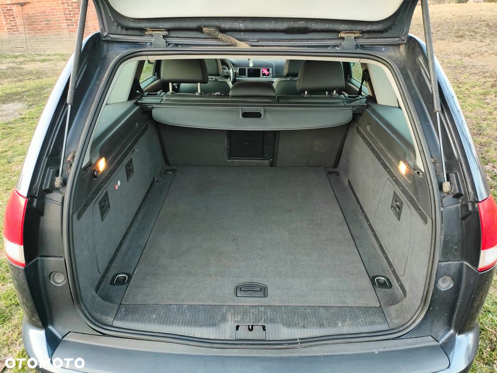 Opel Vectra 1.9 CDTI Cosmo - 16