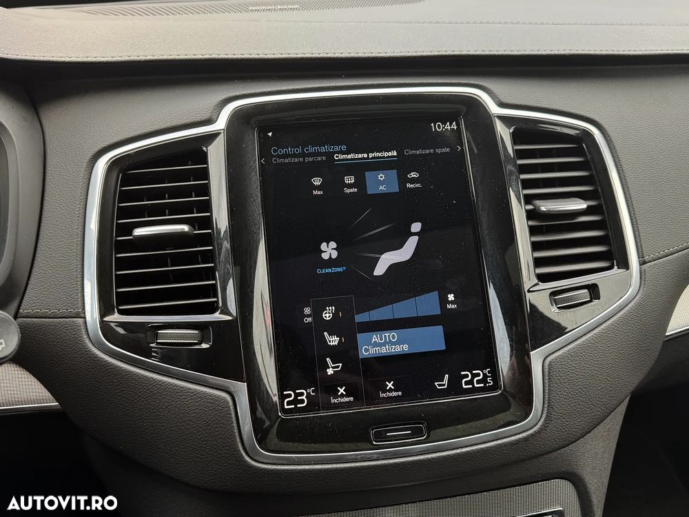 Volvo XC 90 T8 AWD Twin Engine Geartronic RDesign - 16