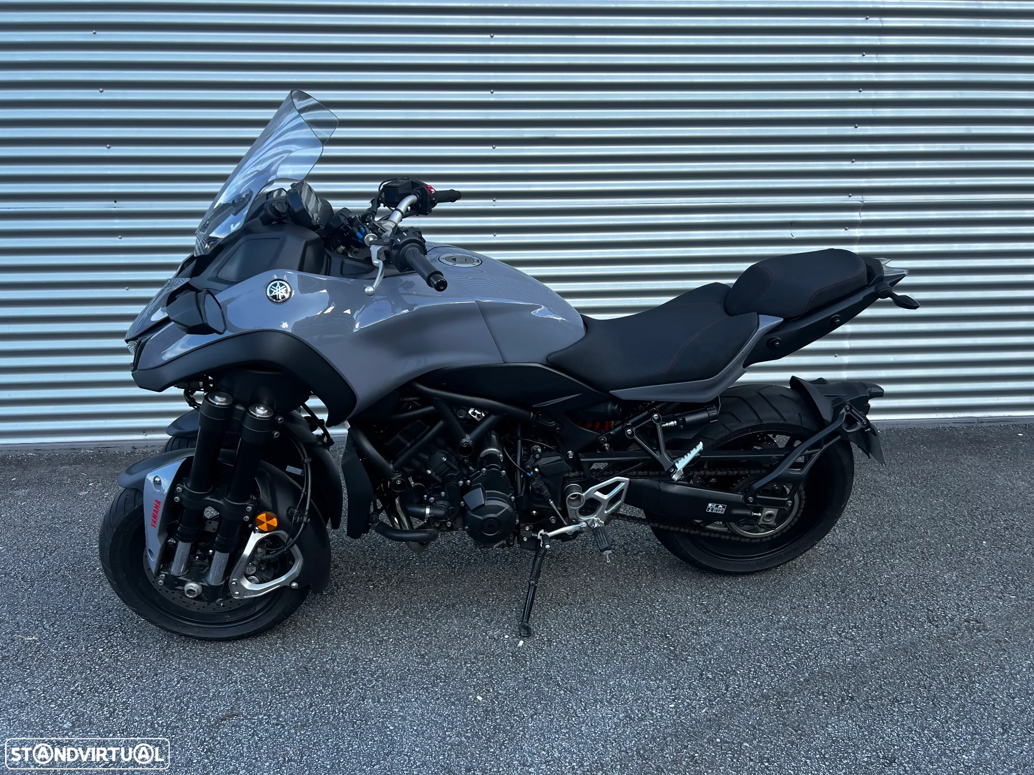 Yamaha Niken GT - 7