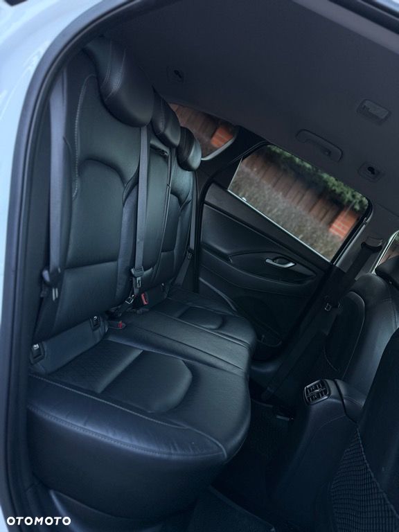 Hyundai i30 1.4 T-GDI DCT Premium - 34