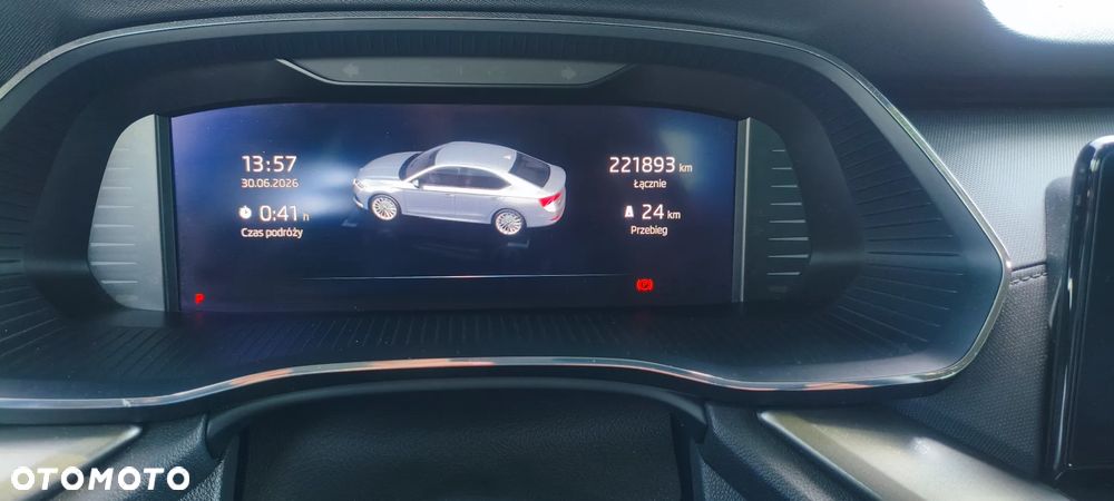 Skoda Octavia 2.0 TDI Ambition DSG - 2
