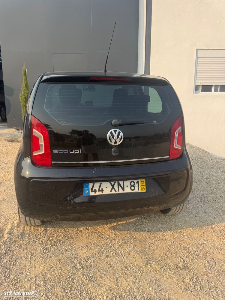 VW Up! black - 5
