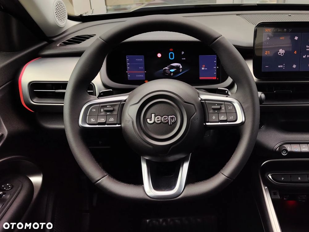 Jeep Avenger 1.2 T3 mHEV Summit FWD eDCT6 - 17