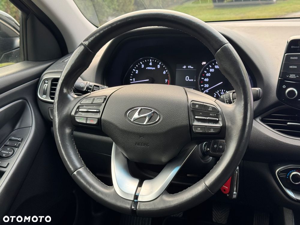 Hyundai i30 1.4 T-GDI Premiere Style - 18