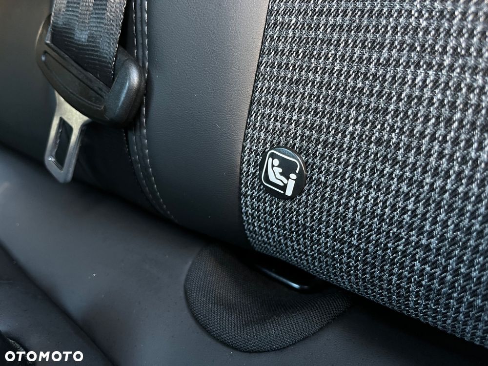 Peugeot 3008 PureTech 130 Stop & Start GPF EAT8 Allure - 26