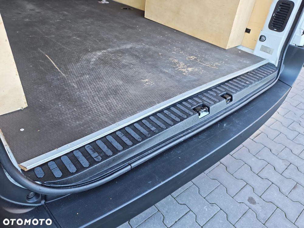 Renault Master Nissan NV400 - 35