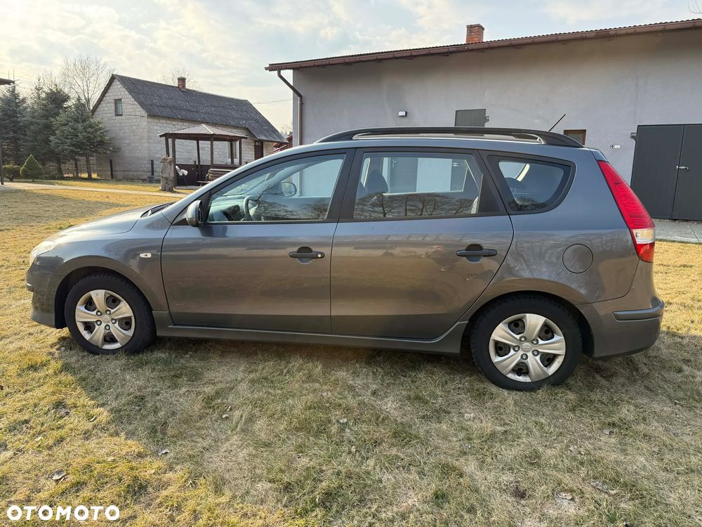 Hyundai i30 1.6 CRDi Classic - 9