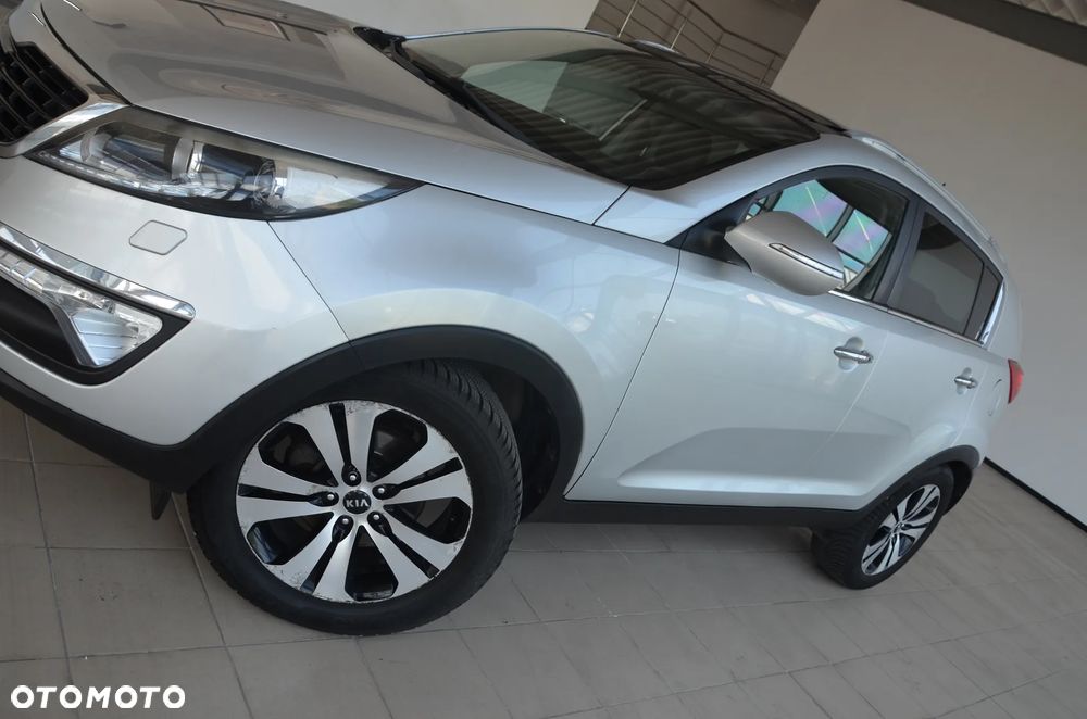 Kia Sportage 2.0 CVVT 2WD Vision - 10