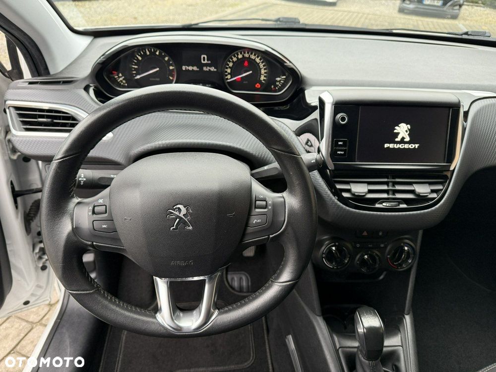 Peugeot 208 1.2 VTi Style - 15