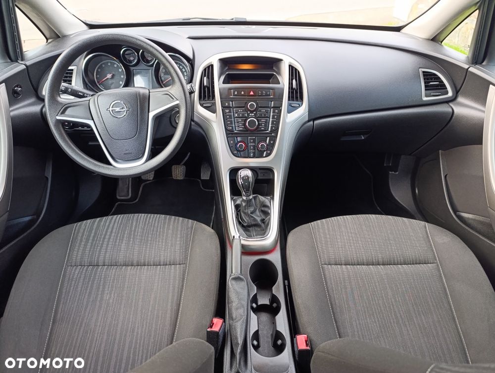 Opel Astra - 6