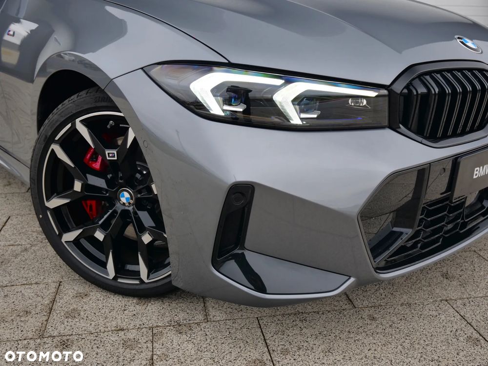 BMW Seria 3 330i xDrive M Sport sport - 3