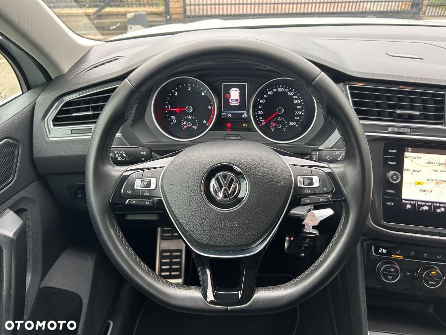 Volkswagen Tiguan 2.0 TDI SCR (BlueMotion Technology) Sound - 27