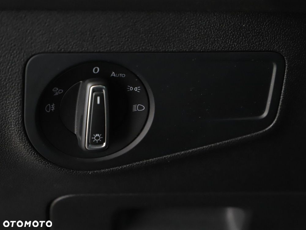 Volkswagen Tiguan - 19