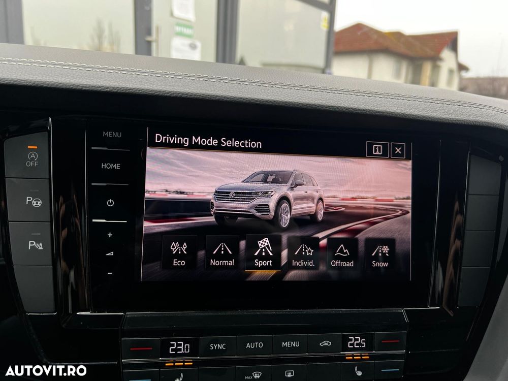 Volkswagen Touareg V6 TDI 4MOTION Style - 16