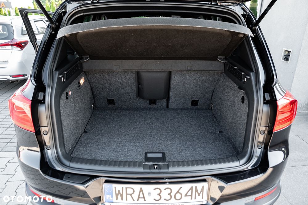 Volkswagen Tiguan 2.0 TDI SCR 4MOTION BlueMotion Technology DSG Lounge Sport & Style - 17