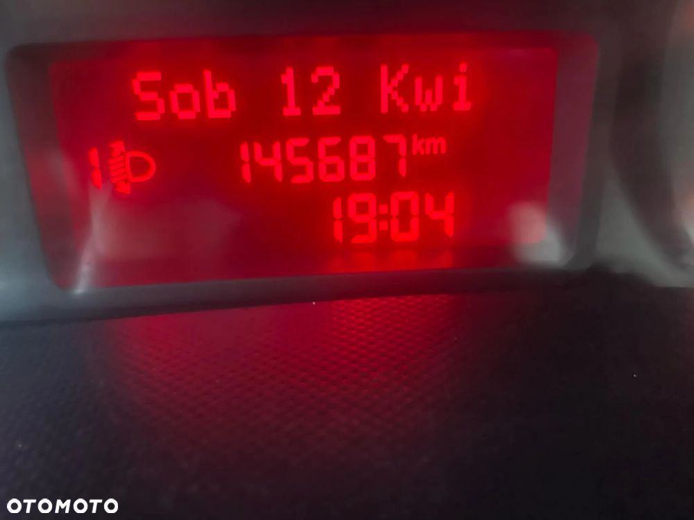 Iveco 35c13 Wywrotka super stan niski przebieg - 19