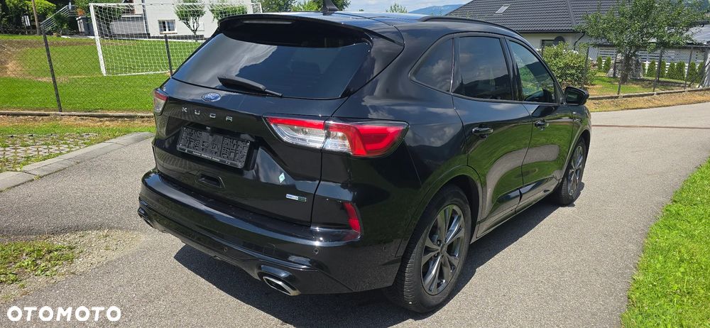 Ford Kuga 2.0 TDCi 2x4 ST-Line - 11