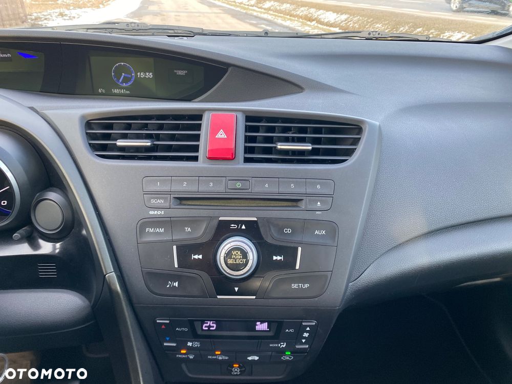 Honda Civic 1.4 i-VTEC Sport - 24