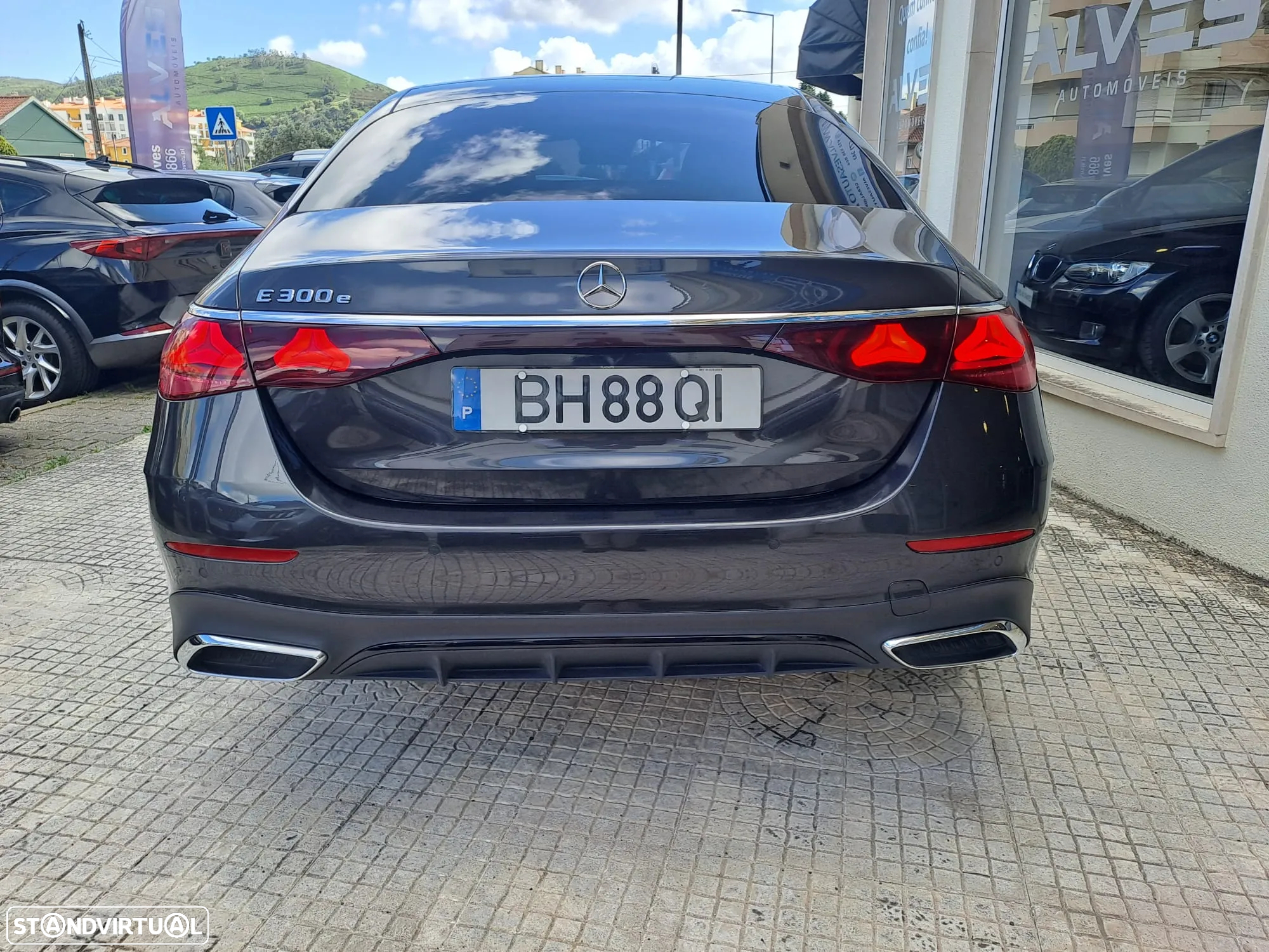 Mercedes-Benz E 300 e AMG Line - 6
