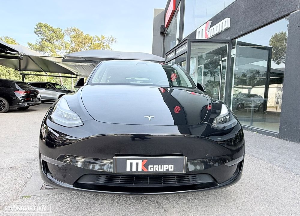 Tesla Model Y Performance Dual Motor AWD - 3