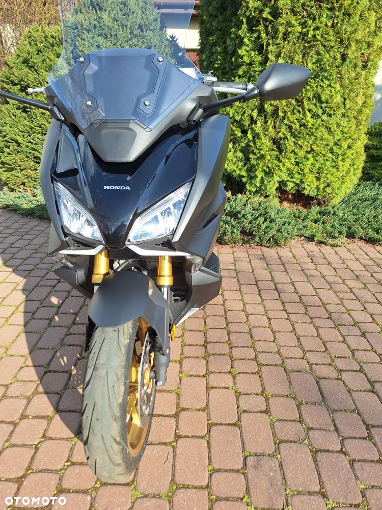 Honda NSS - 6