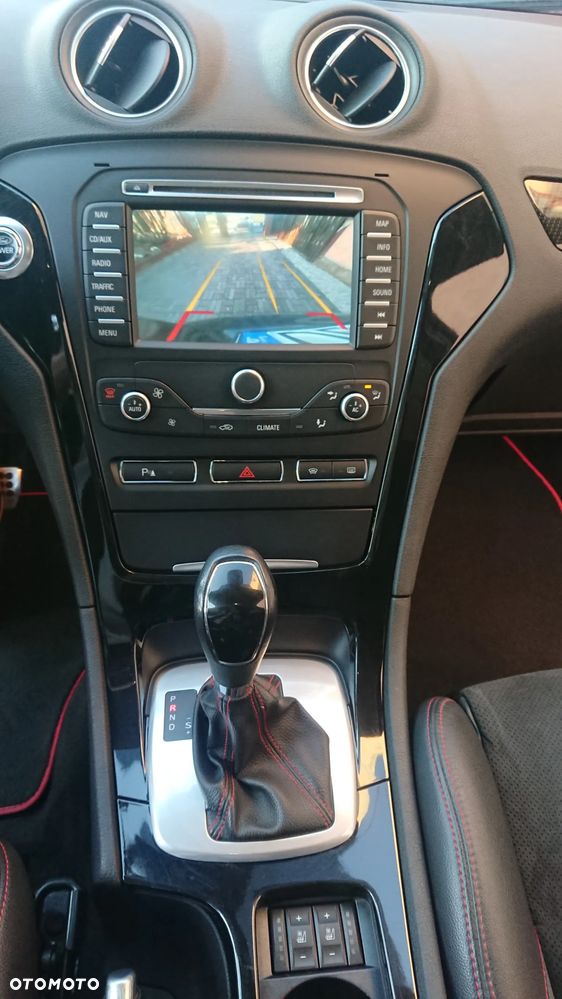 Ford Mondeo 2.2 TDCi Titanium S - 21