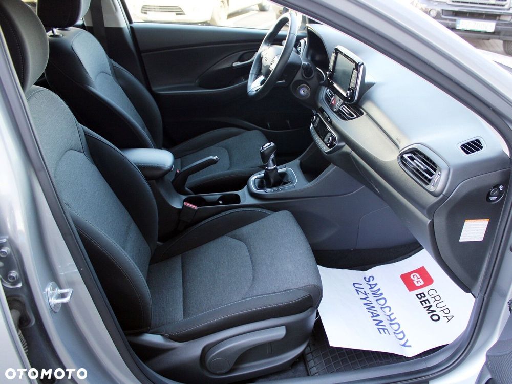 Hyundai i30 1.5 T-GDI 48V Smart - 15