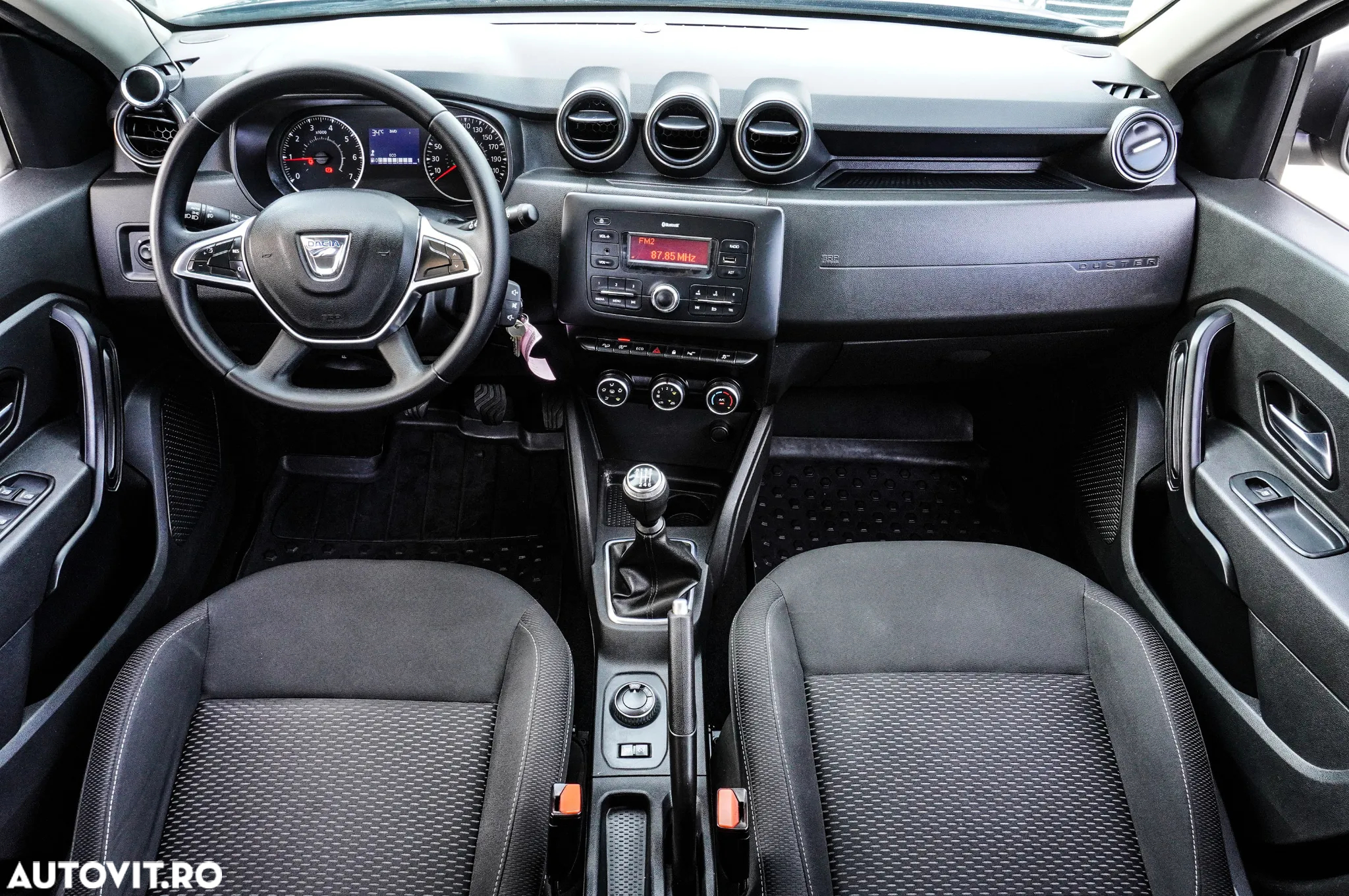 Dacia Duster 1.5 dCi 4WD Essential - 7