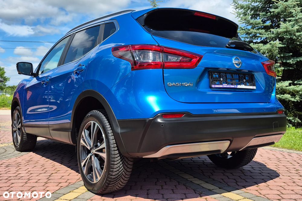 Nissan Qashqai 1.6 DIG-T N-Connecta - 32