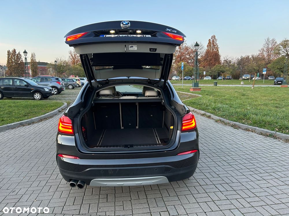 BMW X4 xDrive28i xLine - 10