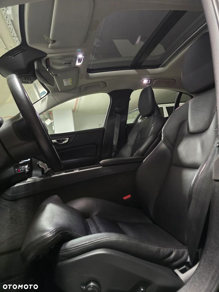 Volvo S60 T4 Inscription - 22